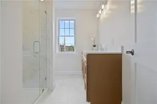 79 Croade St, Warren, RI 02885 - Photo 13