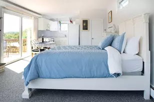 182 Bayview Ave, Portsmouth, RI 02871 - Photo 11