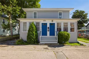7 Warner Pl, Newport, RI 02840 - Photo 3