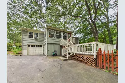 77 Surrey Lane, North Kingstown, RI 02852 - Photo 3