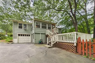 77 Surrey Ln, North Kingstown, RI 02852 - Photo 3
