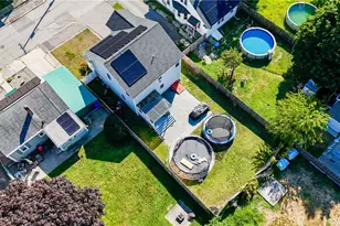 148 Hunts Ave, Pawtucket, RI 02861 - Photo 3