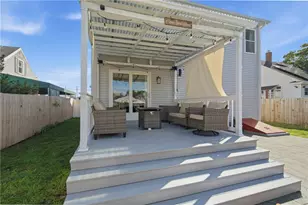 148 Hunts Ave, Pawtucket, RI 02861 - Photo 43