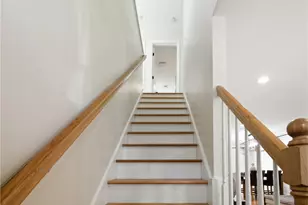 148 Hunts Ave, Pawtucket, RI 02861 - Photo 31