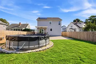 148 Hunts Ave, Pawtucket, RI 02861 - Photo 39