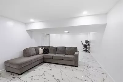 148 Hunts Avenue, Pawtucket, RI 02861 - Photo 33