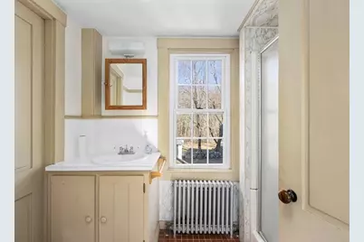1896 Middle Road, East Greenwich, RI 02818 - Photo 19