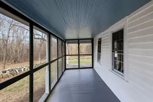 1896 Middle Rd, East Greenwich, RI 02818 - Photo 5