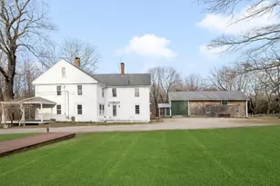 1896 Middle Rd, East Greenwich, RI 02818 - Photo 23
