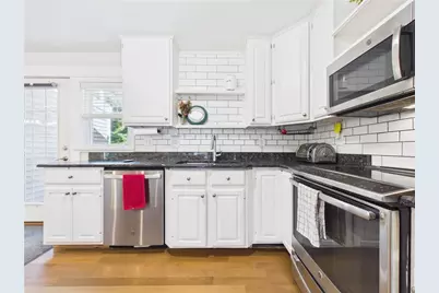 11 Winsor Park Way, Glocester, RI 02857 - Photo 9
