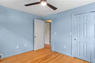 40 Sachem Rd, North Kingstown, RI 02852 - Photo 19