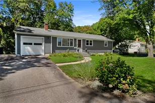 40 Sachem Rd, North Kingstown, RI 02852 - Photo 1
