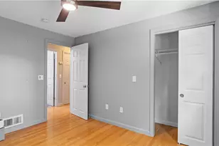 40 Sachem Rd, North Kingstown, RI 02852 - Photo 13