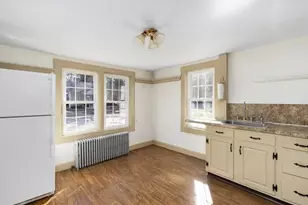 1896 Middle Rd, East Greenwich, RI 02818 - Photo 7