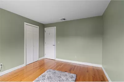 6 Varnum Avenue, Bristol, RI 02809 - Photo 15