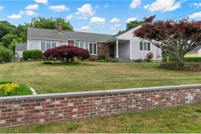 6 Varnum Avenue, Bristol, RI 02809 - Photo 29