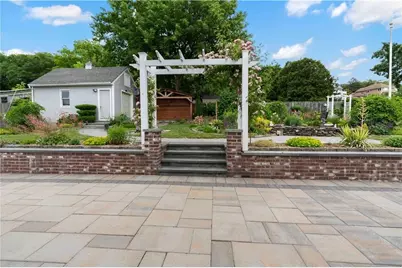6 Varnum Avenue, Bristol, RI 02809 - Photo 25
