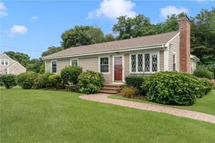 66 Berry Ln, Bristol, RI 02809 - Photo 3