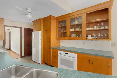 66 Berry Lane, Bristol, RI 02809 - Photo 9