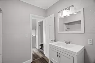 117 Chestnut Hill Ave, Cranston, RI 02920 - Photo 11