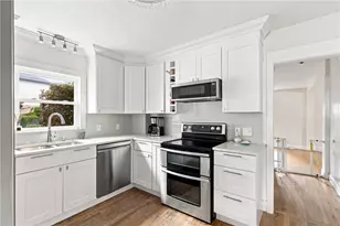 10 Justice St, Providence, RI 02908 - Photo 9