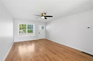 6 Teresa Ann Crossing, West Warwick, RI 02893 - Photo 9