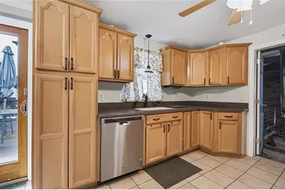 16 Marigold Drive, Warwick, RI 02889 - Photo 7