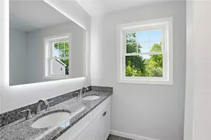 7 Teresa Ann Crossing, West Warwick, RI 02893 - Photo 31