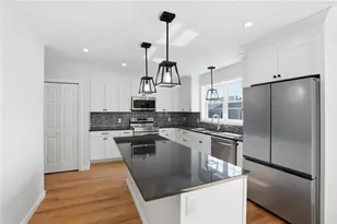 3 Teresa Ann Crossing, West Warwick, RI 02893 - Photo 5