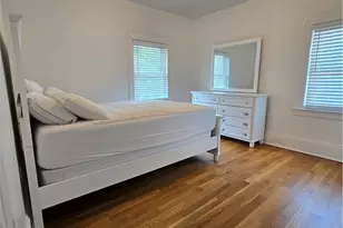 2245 Cranston St, Cranston, RI 02920 - Photo 21