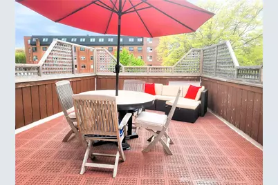 10 Collins Street #2, Newport, RI 02840 - Photo 9