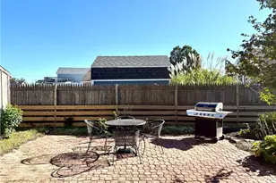 35 Island Ave, Portsmouth, RI 02871 - Photo 21