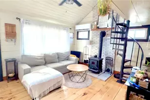 35 Island Ave, Portsmouth, RI 02871 - Photo 5