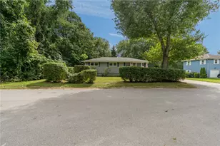 40 Tern Rd, Narragansett, RI 02882 - Photo 19