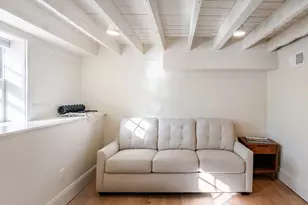 36 Dearborn St, Newport, RI 02840 - Photo 23