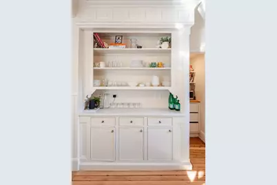 36 Dearborn Street, Newport, RI 02840 - Photo 7