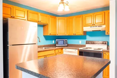 2 Angle Street #8, Lincoln, RI 02838 - Photo 5