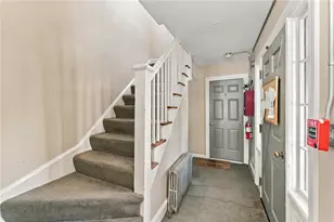 7 North Ave, Providence, RI 02906 - Photo 21