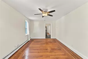 7 North Ave, Providence, RI 02906 - Photo 3