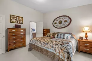 565 Quaker Ln, West Warwick, RI 02893 - Photo 21