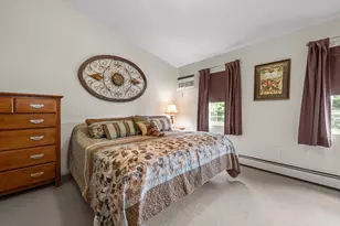 565 Quaker Ln, West Warwick, RI 02893 - Photo 19
