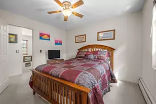 565 Quaker Ln, West Warwick, RI 02893 - Photo 25