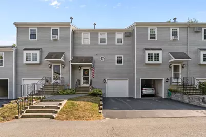 565 Quaker Lane #48, West Warwick, RI 02893 - Photo 3