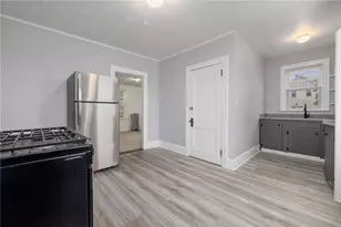 13 Chestnut St, Cranston, RI 02910 - Photo 9