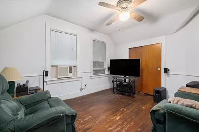 13 Chestnut Street, Cranston, RI 02910 - Photo 31