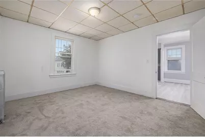 13 Chestnut Street, Cranston, RI 02910 - Photo 15