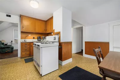 13 Chestnut Street, Cranston, RI 02910 - Photo 27