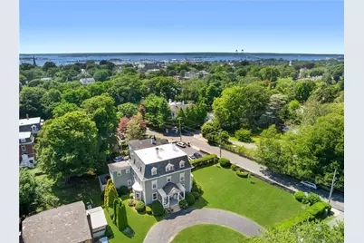 1 Red Cross Avenue #10, Newport, RI 02840 - Photo 21