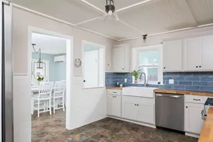 214 Charlotte Dr, Warwick, RI 02818 - Photo 11