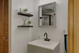 20 Brook St, Barrington, RI 02806 - Photo 27
